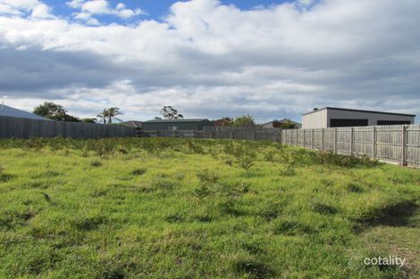 Property photo of 16 Westbury Way Lakes Entrance VIC 3909