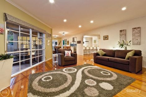 Property photo of 38 Longs Road Lower Plenty VIC 3093