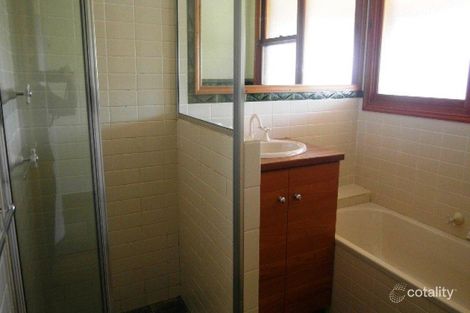 Property photo of 12 Lonergan Drive Greenleigh NSW 2620