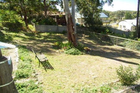 Property photo of 15 Harcourt Crescent Smiths Lake NSW 2428