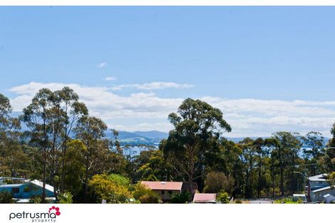 Property photo of 10 Eelmat Court Coningham TAS 7054