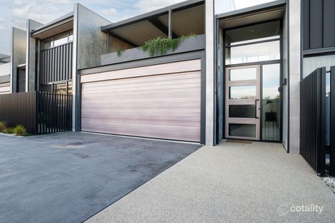 2/57 Maryland Way, Albury, NSW 2640