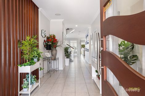 Property photo of 294 Esplanade Pialba QLD 4655