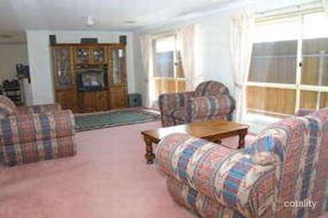 Property photo of 24 Nella Dan Court Greenwith SA 5125