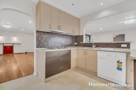Property photo of 8 Fair Crescent Dandenong North VIC 3175