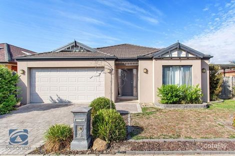 5 Astley Wynd, Lynbrook, VIC 3975