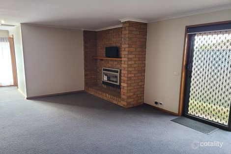 Property photo of 18 Lachlan Crescent Echuca VIC 3564