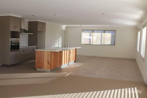 Property photo of 8 Chipalee Court Margate TAS 7054