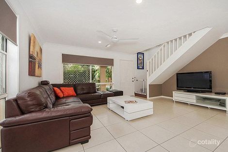 Property photo of 28/1 Warbler Parade Varsity Lakes QLD 4227