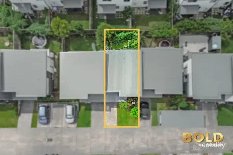 Property photo of 5/52A Atlantic Boulevard Glenfield NSW 2167