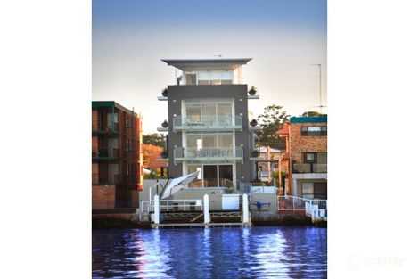 Property photo of 1/12 Maloja Avenue Caloundra QLD 4551