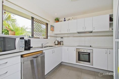 Property photo of 2/49 Imperial Parade Labrador QLD 4215
