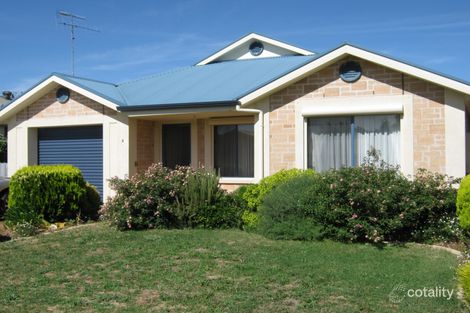 8 Densley Ave, Bordertown, SA 5268