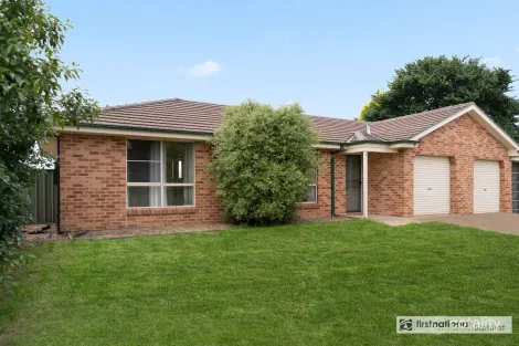 1/30 Dees Cl, Gormans Hill, NSW 2795