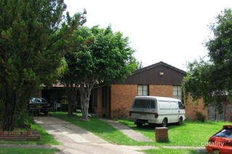 4 Ainsworth Cres, Wetherill Park, NSW 2164