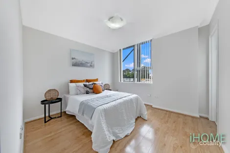 11a/102-108 James Ruse Dr, Rosehill, NSW 2142