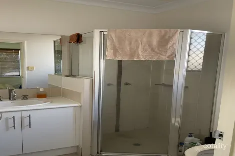 Property photo of 14 Starr Close Bentley Park QLD 4869