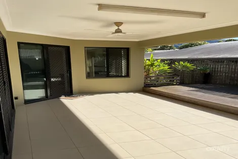 Property photo of 14 Starr Close Bentley Park QLD 4869