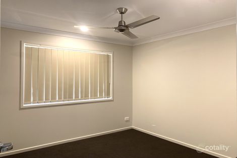 17 Brooklyn Cl, Park Ridge, QLD 4125