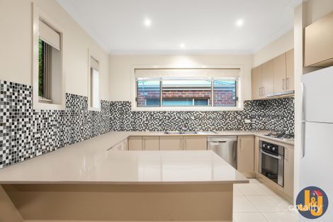 Property photo of 2/110 Windham Street Wallan VIC 3756