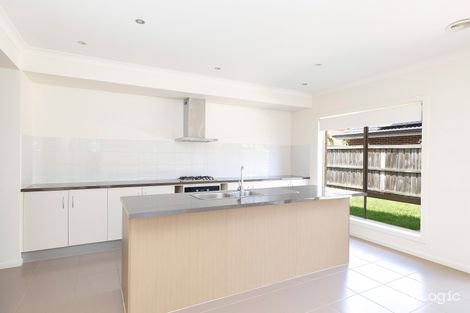 Property photo of 5 Ashland Court Keysborough VIC 3173
