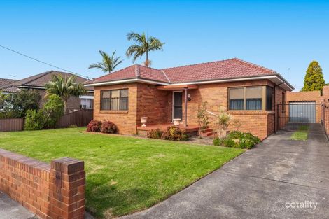 24 Robinson St, Eastlakes, NSW 2018