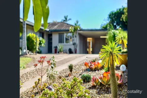 11 Ironbark Cres, Camira, QLD 4300