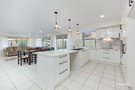 Property photo of 32 Oakmont Avenue Cornubia QLD 4130