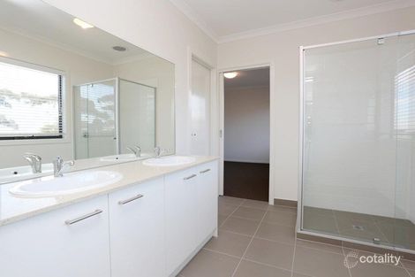 47 Mulloway Dr, Point Cook, VIC 3030