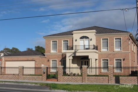 56 George St, Doncaster East, VIC 3109