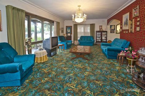 Property photo of 4 Clunies Ross Crescent Mulgrave VIC 3170