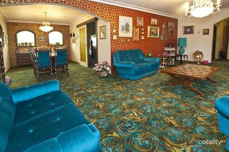 Property photo of 4 Clunies Ross Crescent Mulgrave VIC 3170