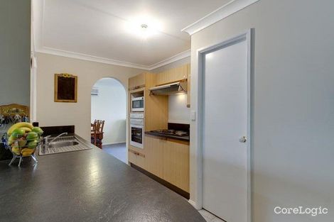 Property photo of 10 Alexis Place Rosemeadow NSW 2560