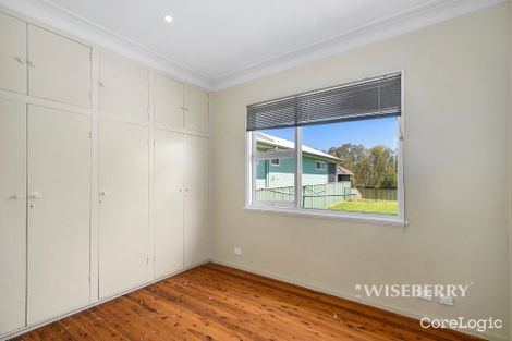 Property photo of 212 Geoffrey Road Chittaway Point NSW 2261