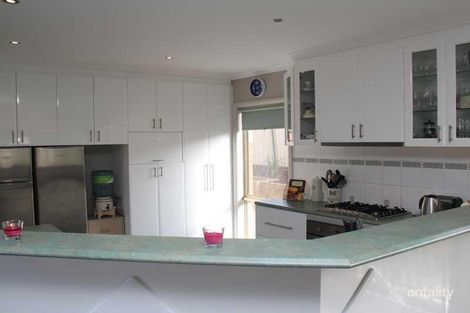 Property photo of 12 Maddison Circuit Darley VIC 3340