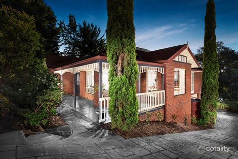 Property photo of 8 Avonsleigh Close Warranwood VIC 3134