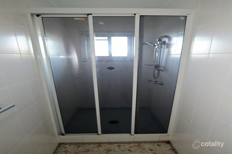 Property photo of 1 Faircloth Crescent Kensington QLD 4670