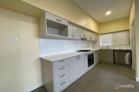 14/2 Burt St, Fremantle, WA 6160