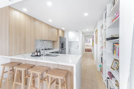 Property photo of 201/11 Hinkler Avenue Caringbah NSW 2229