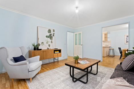 Property photo of 14 Manningtree Parade Craigieburn VIC 3064