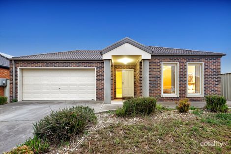 Property photo of 13 Tournament Rise Craigieburn VIC 3064