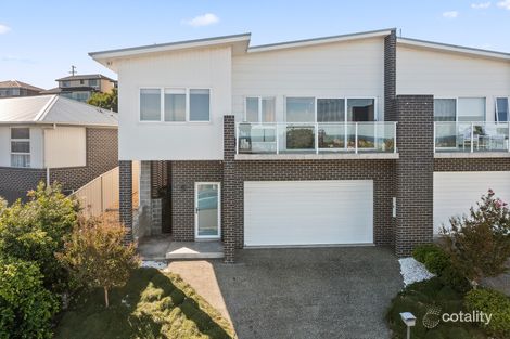 15b Backhouse Rd, Lake Heights, NSW 2502