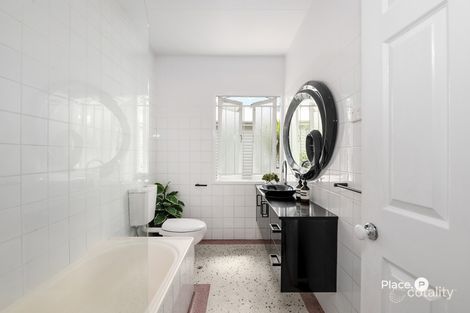 Property photo of 3/7 Mowbray Terrace East Brisbane QLD 4169