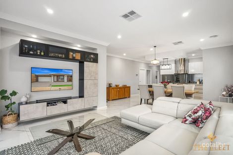 9 Amreli St, Deanside, VIC 3336