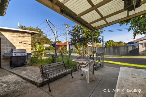 Property photo of 14 Roe Street Mayfield NSW 2304