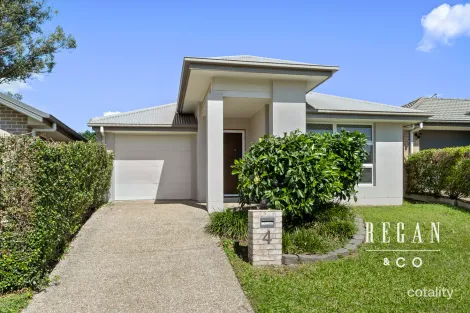 Property photo of 4 Shearer Crescent Kallangur QLD 4503