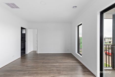Property photo of 50 Lionsgate Crescent Tarneit VIC 3029