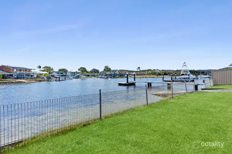 32 Marina View Pde, St Huberts Island, NSW 2257
