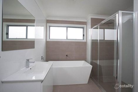 Property photo of 44 Elizabeth Circuit Flinders NSW 2529