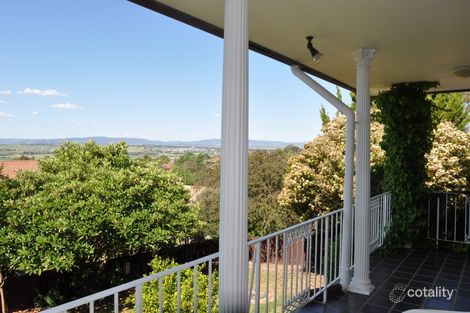 Property photo of 17 Dunrossil Crescent West Bathurst NSW 2795